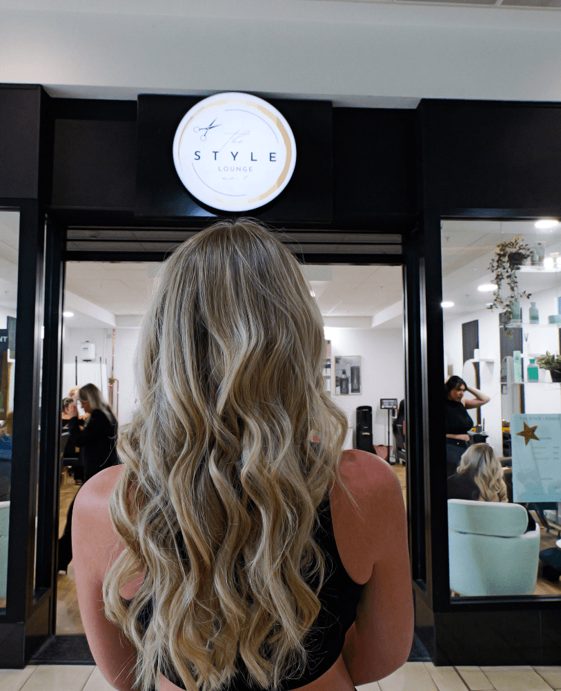 Mon's Salon